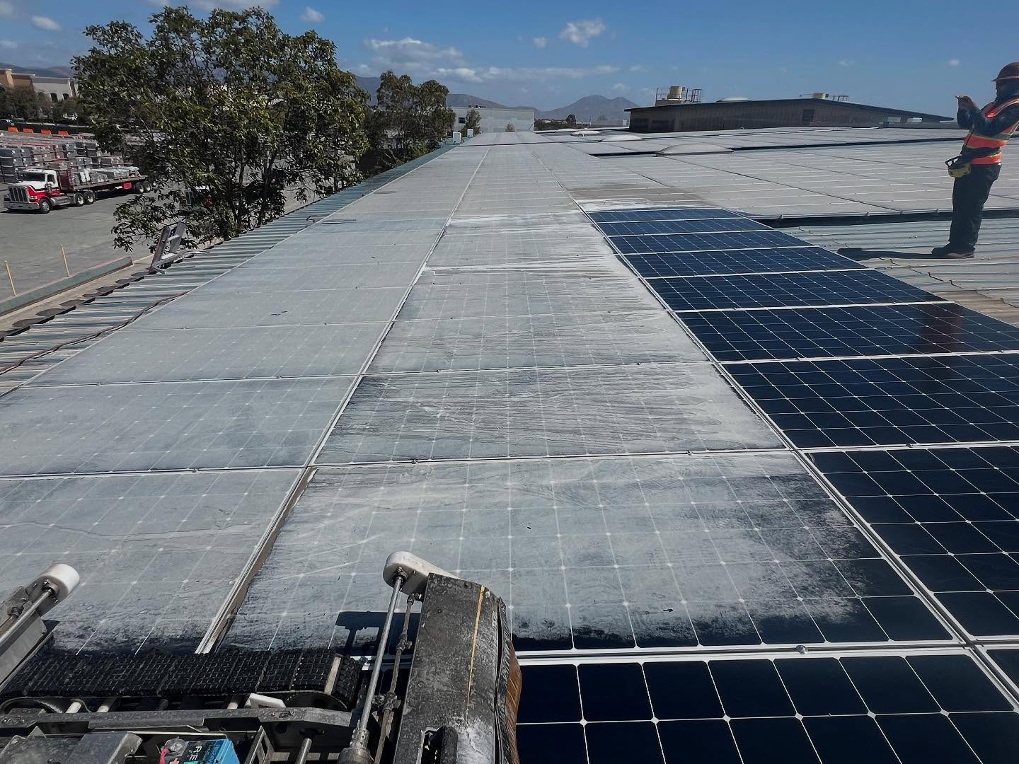 OnPoint Solar Panel Cleaning San Diego 4241 Lowell St #103, La Mesa, CA 91941