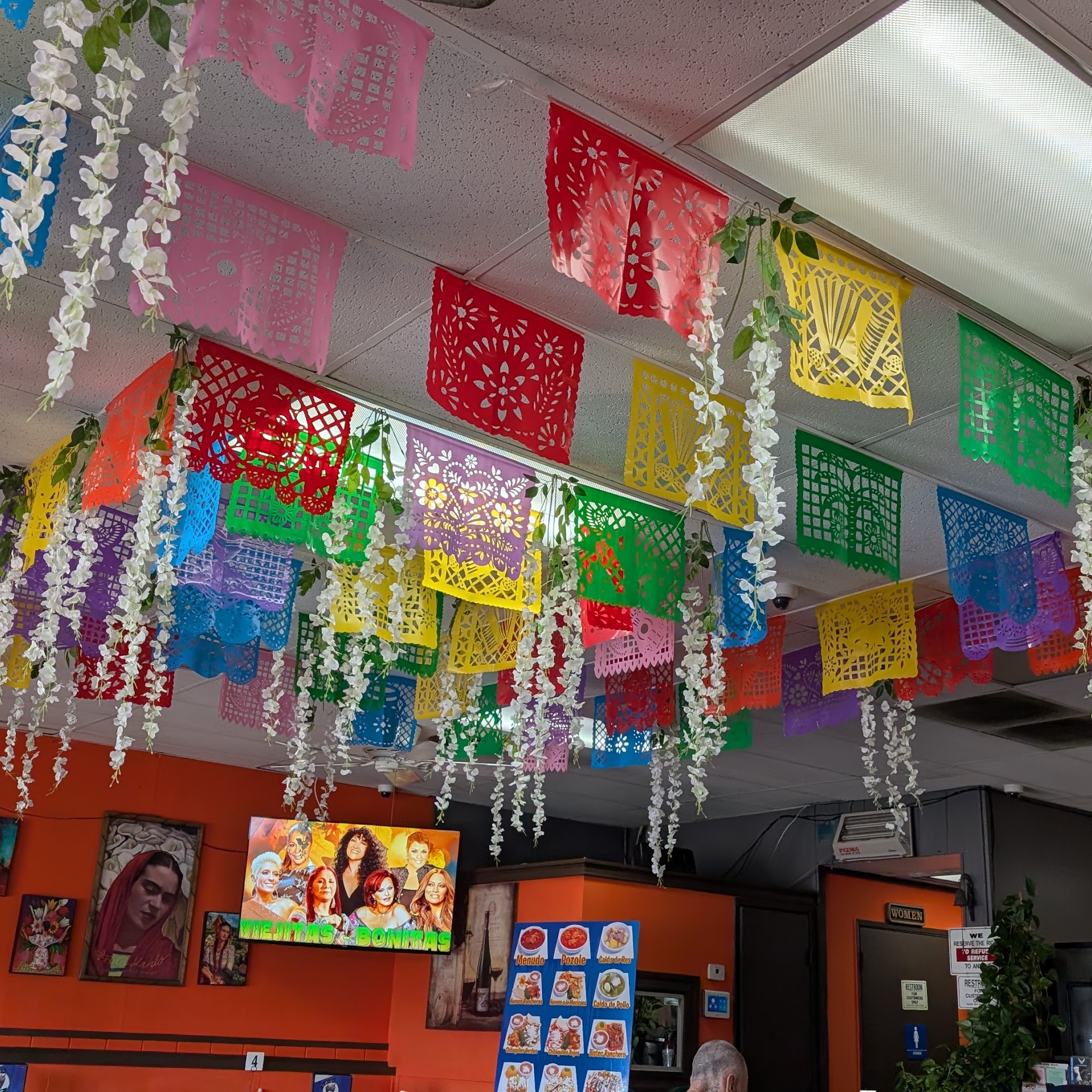 El molcajete loco 14567 Telegraph Rd, La Mirada