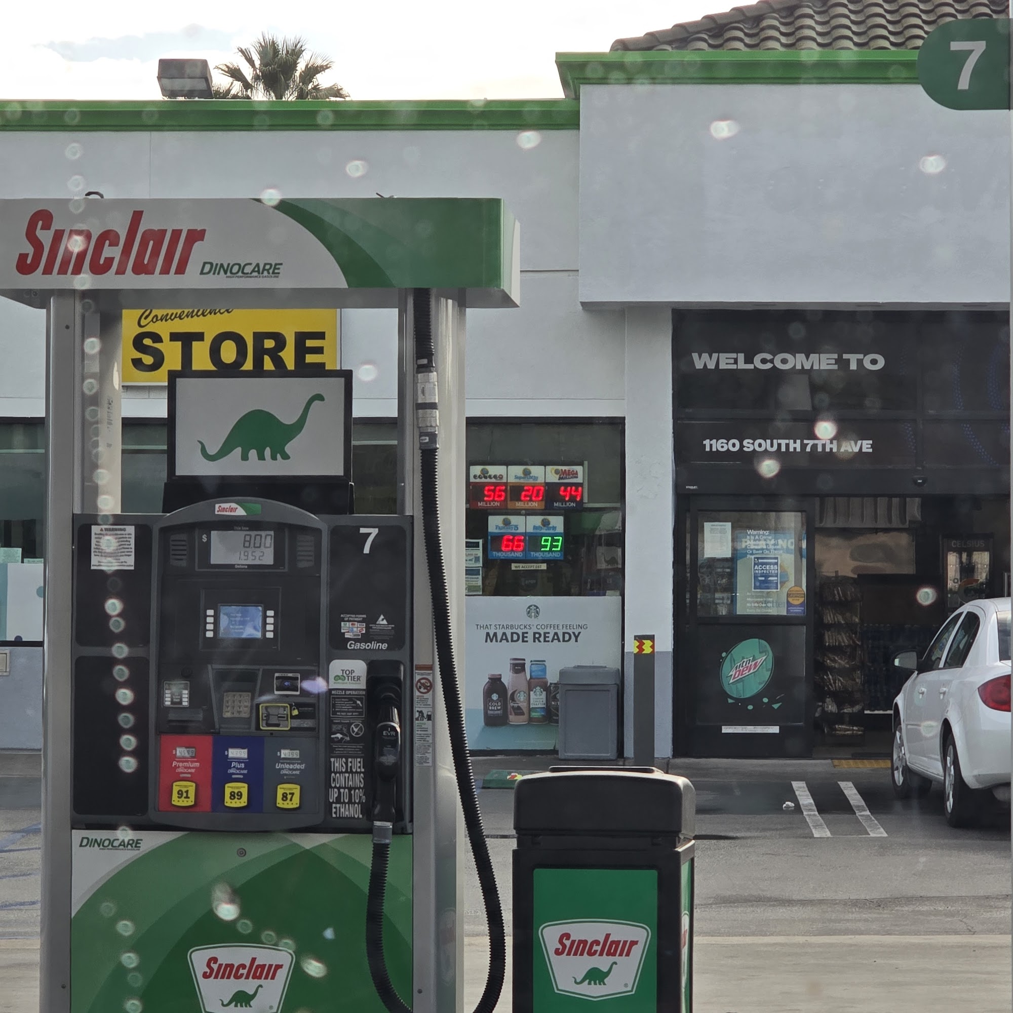 Sinclair Gas Station