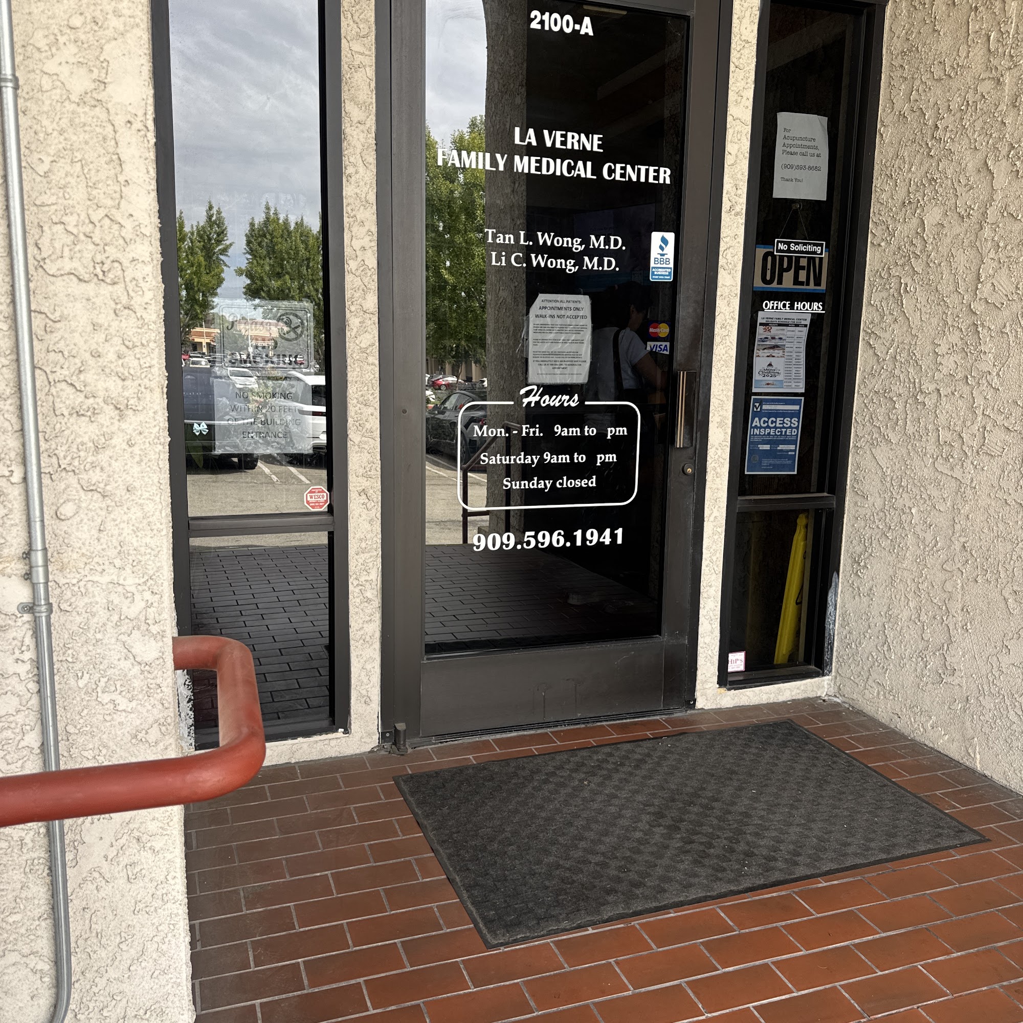 La Verne Medical Center