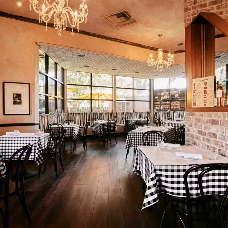 Photo credit: opentable