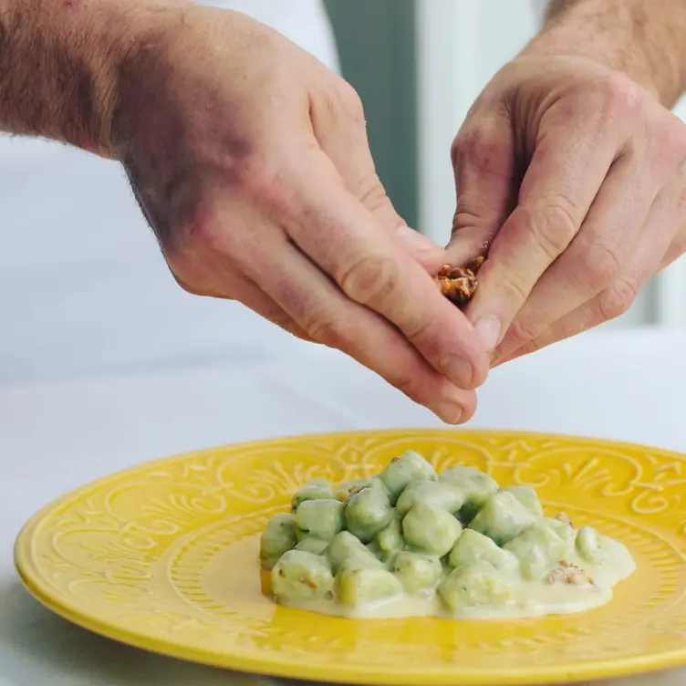 Photo credit: opentable