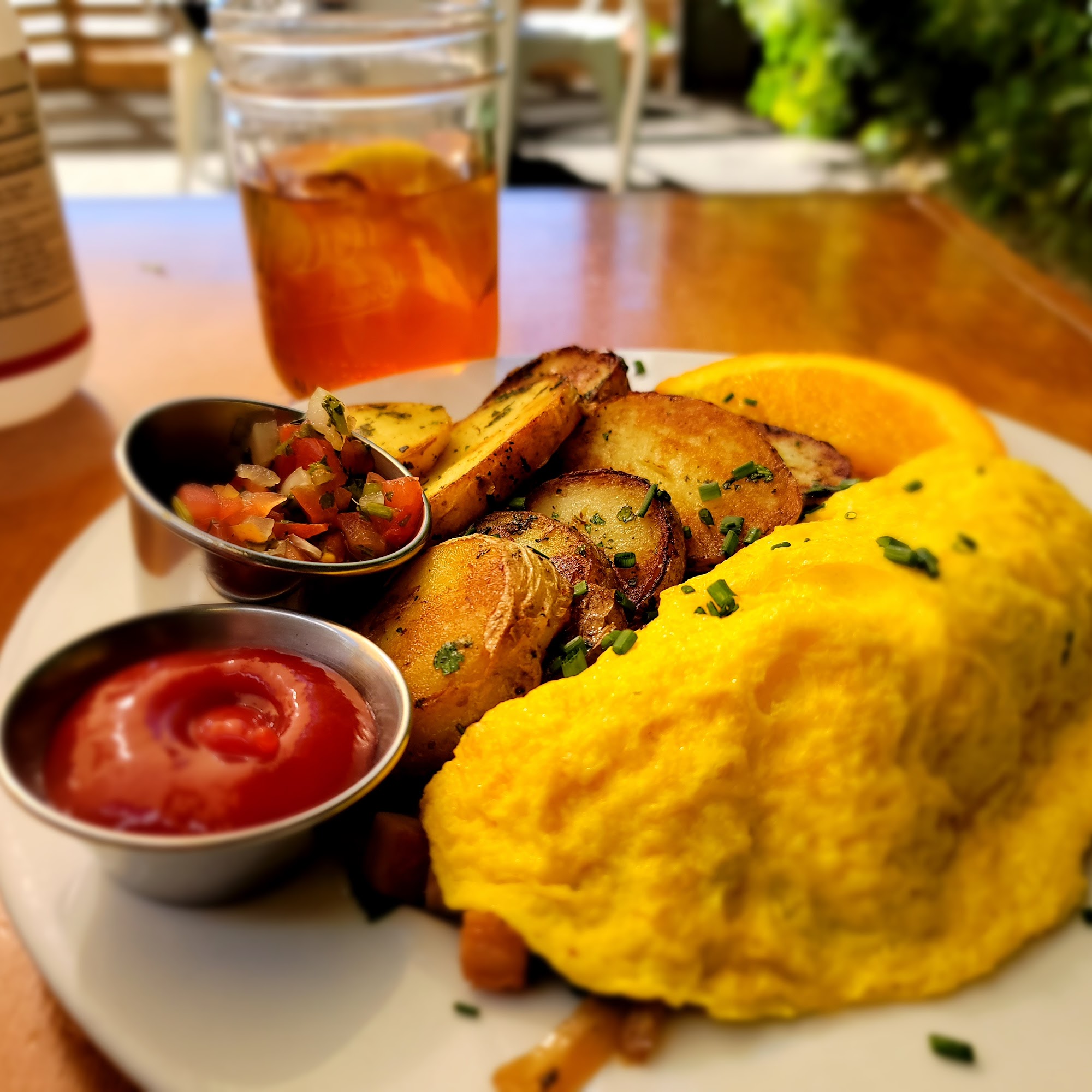 Humble Bee Bakery & Cafe Lake Balboa