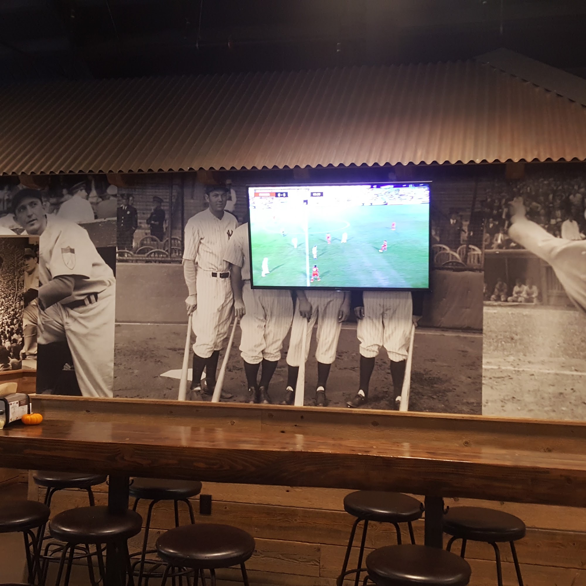 Stadium Pizza Main St. Lake Elsinore