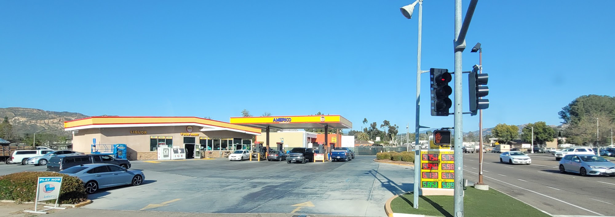 Americo gas station Lakeside