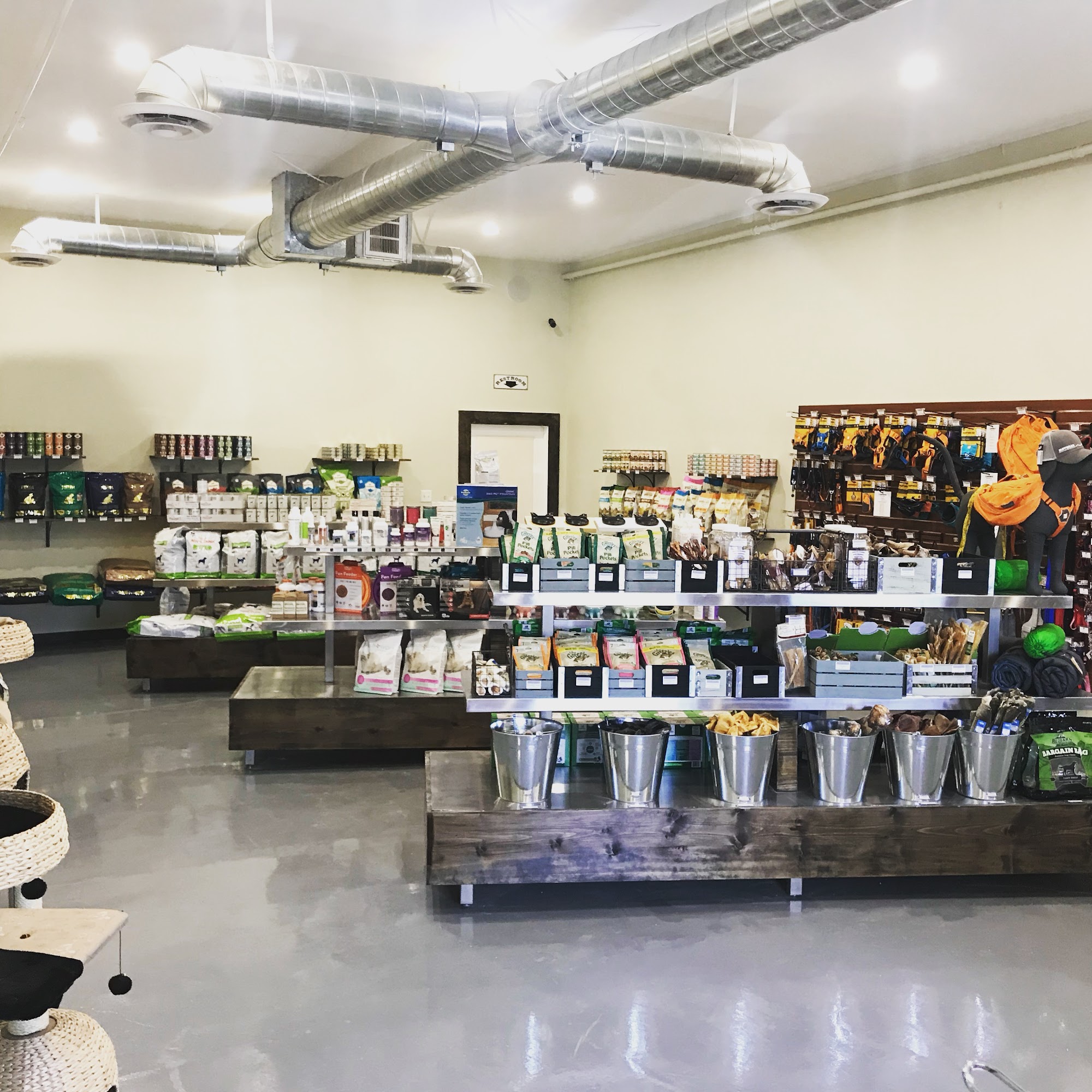 Pet Nutrition Center Lancaster