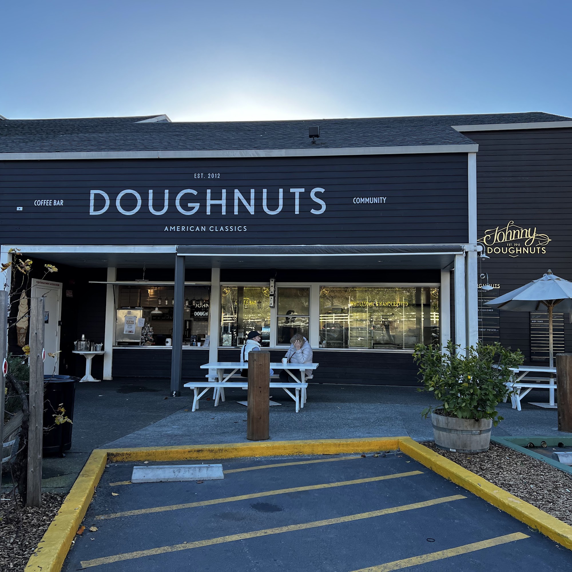 Johnny Doughnuts Larkspur