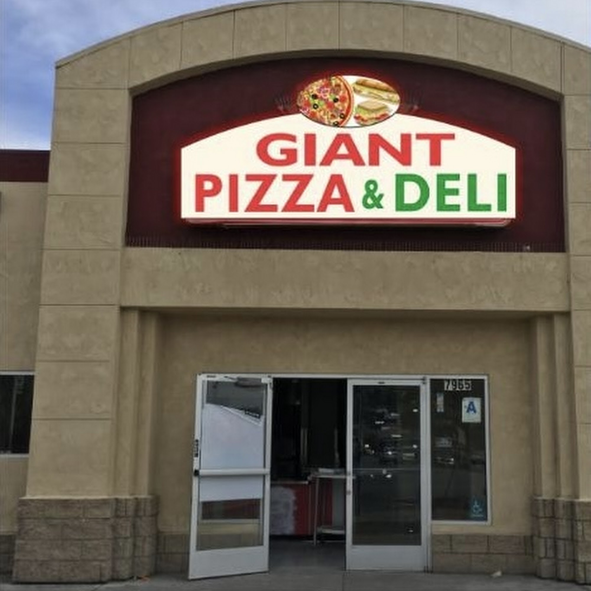 Giant Pizza & Deli Lemon Grove