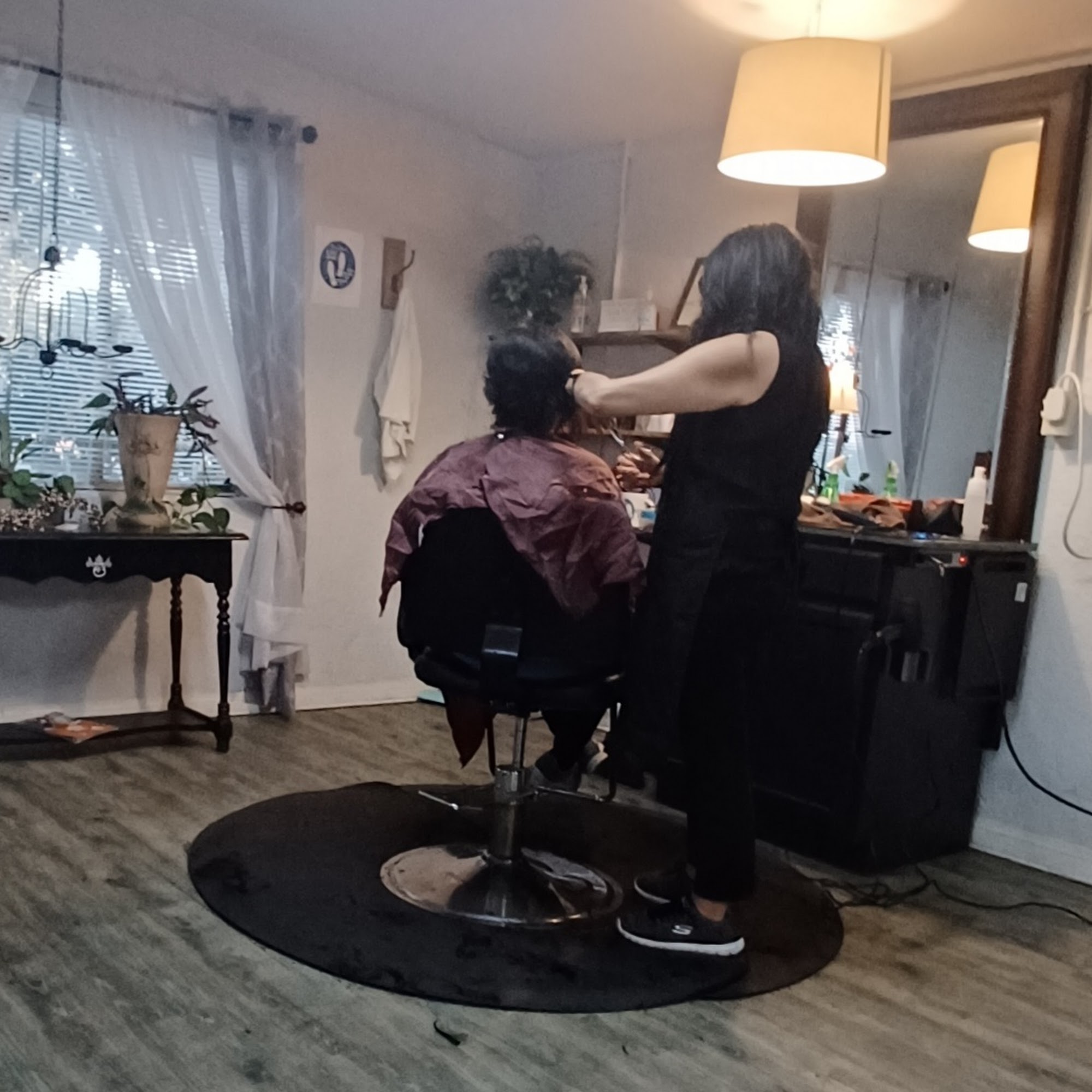 Rustic Edge Hair Studio