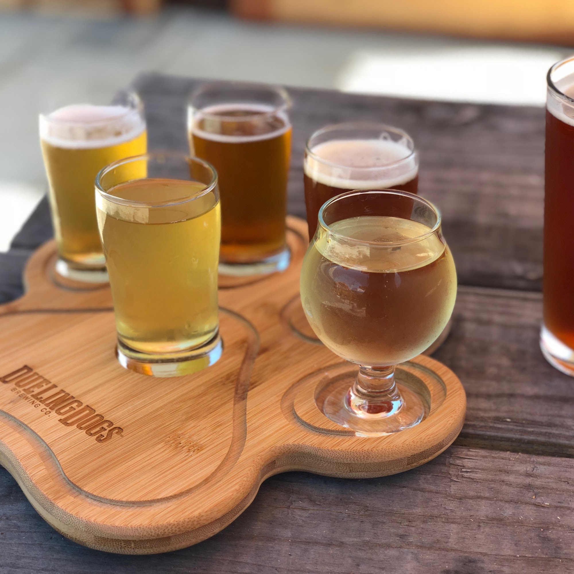 Dueling Dogs Brewing Co. Lincoln