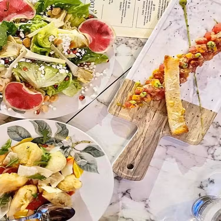 Photo credit: opentable