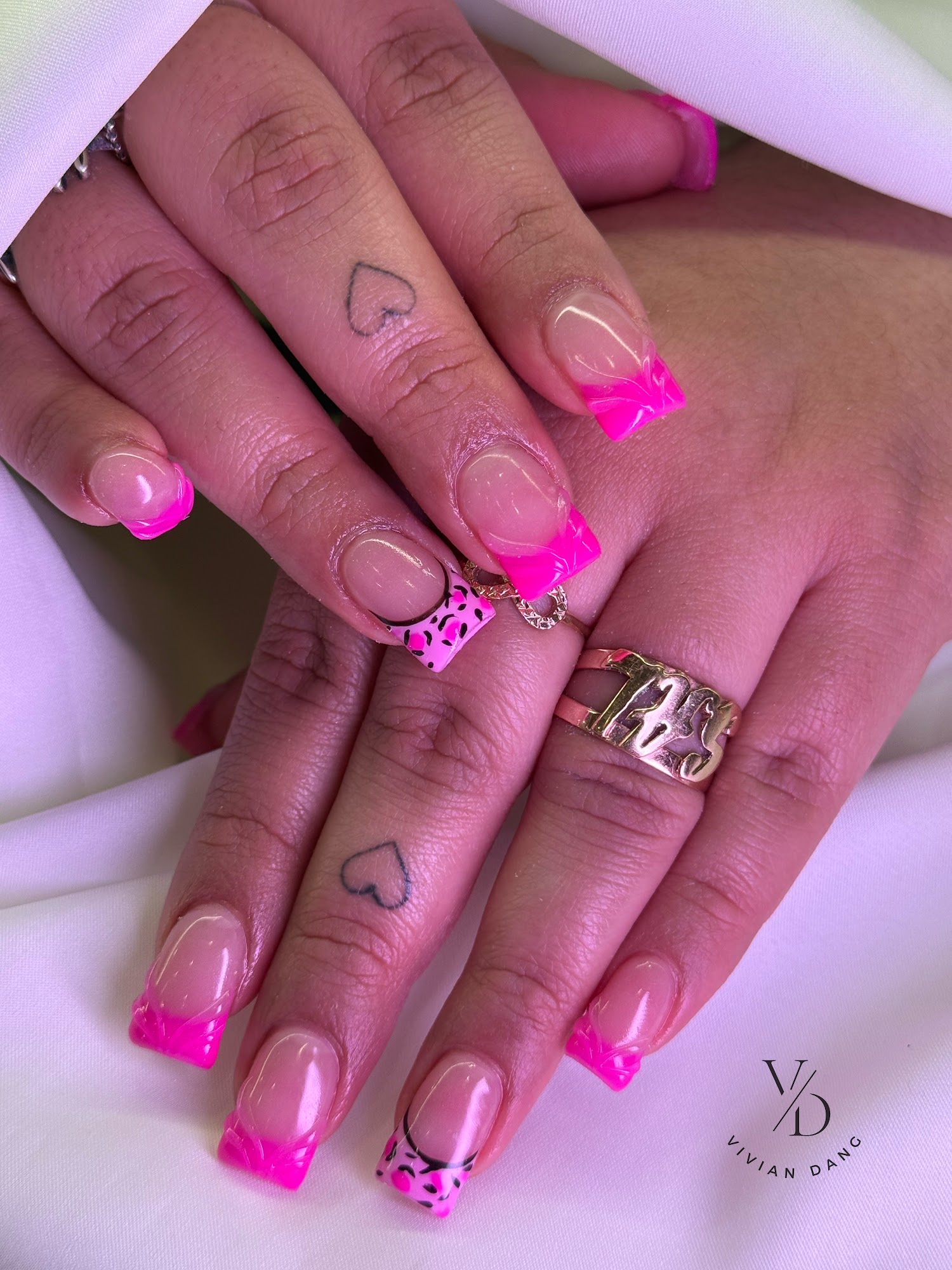 Elegant Nails Salon