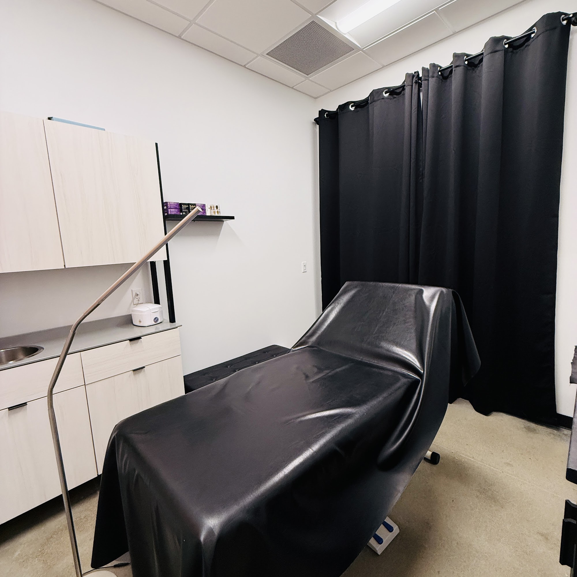 The Sleek Peach 379 S Livermore Ave Suite C3, Livermore California 94550