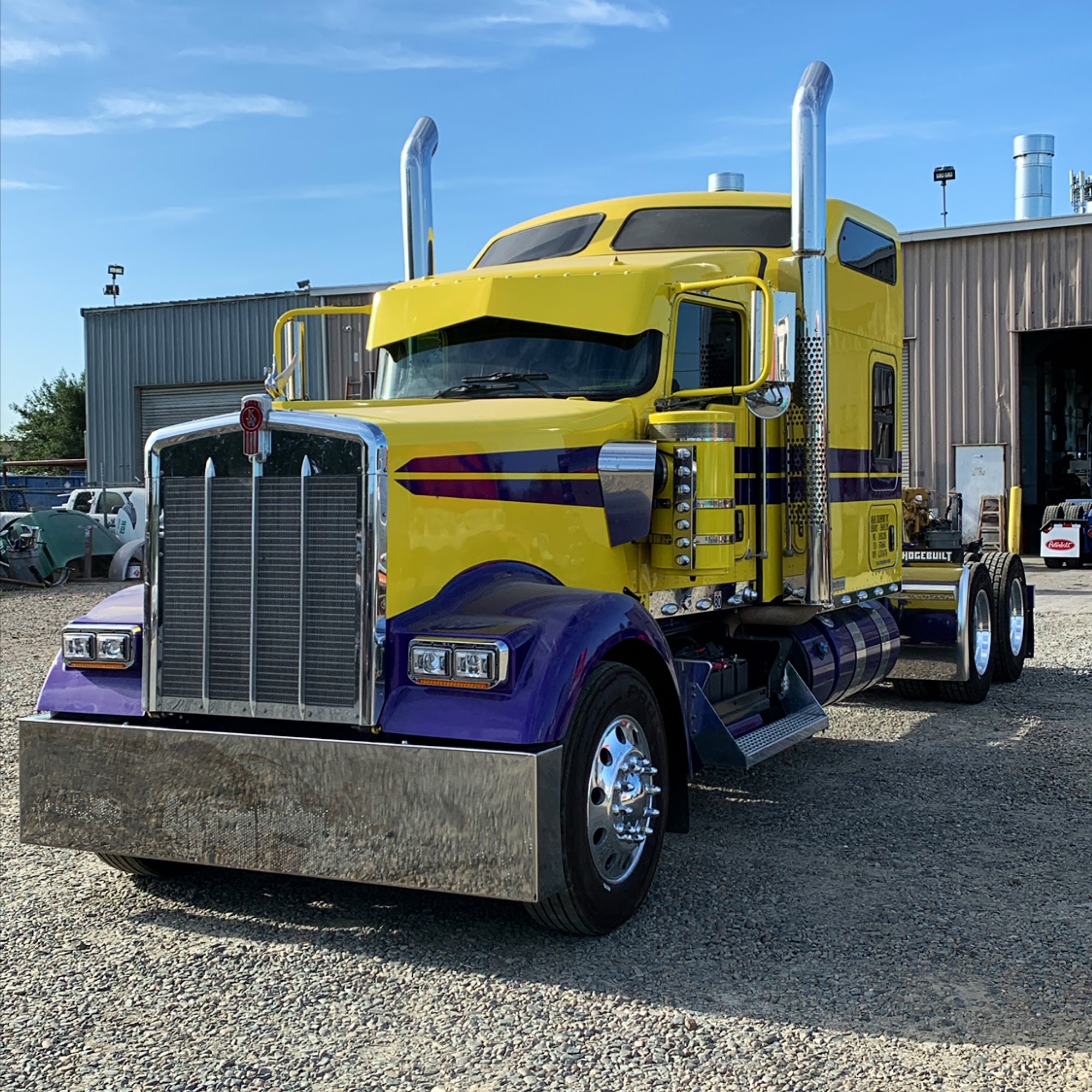 Cal Truck Body & Paint 804 N Cluff Ave, Lodi California 95240