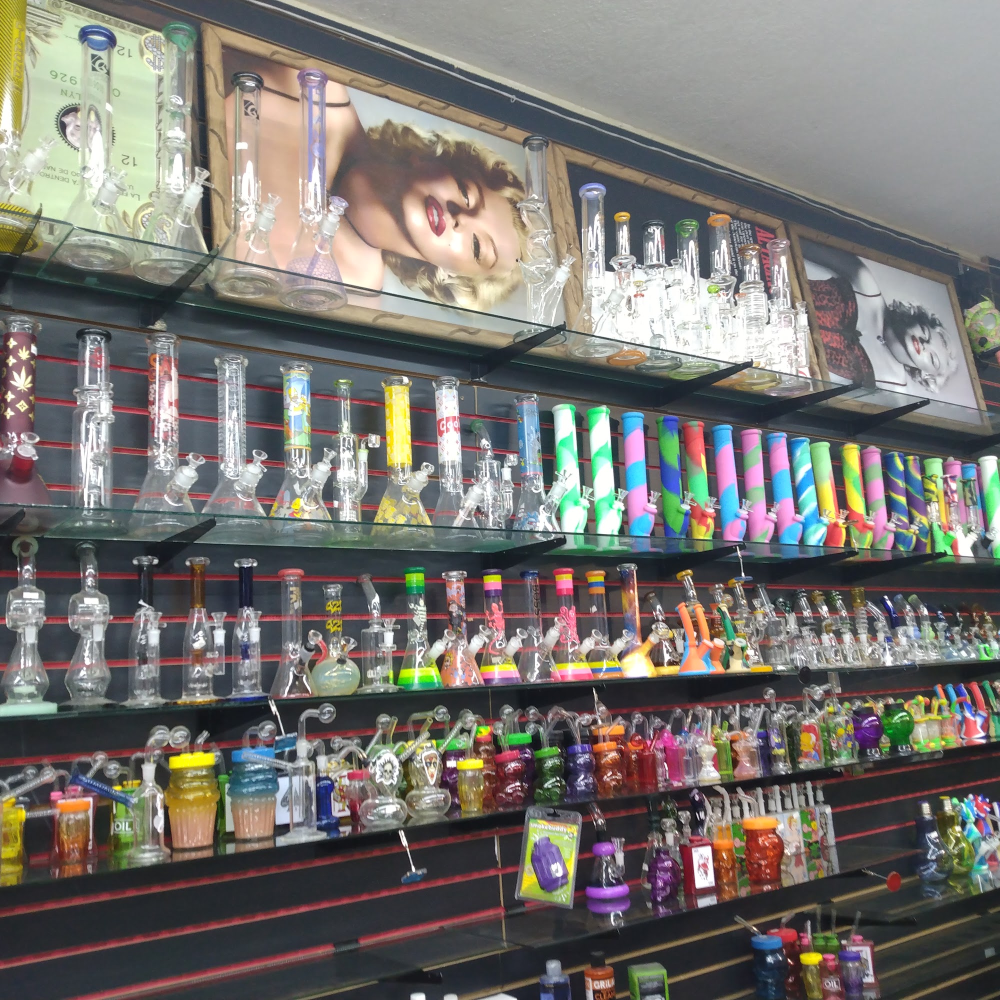 Through the looking glass Lodi