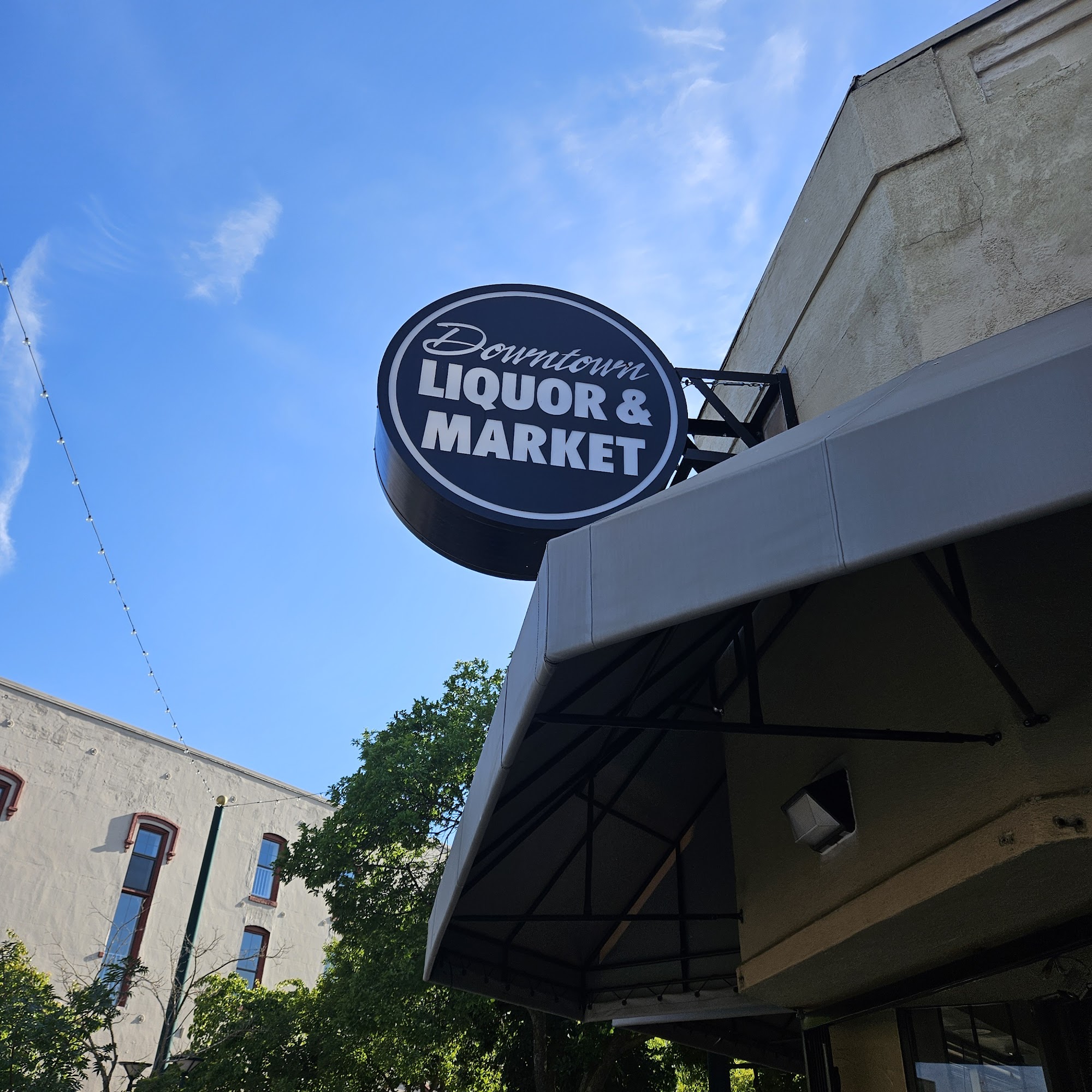 Downtown Liquor & Market Lodi