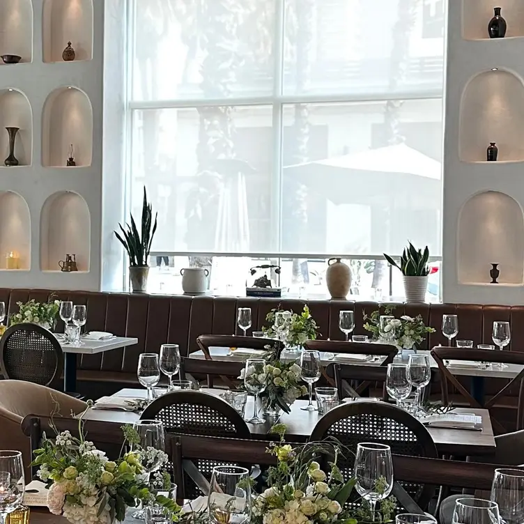 Photo credit: opentable