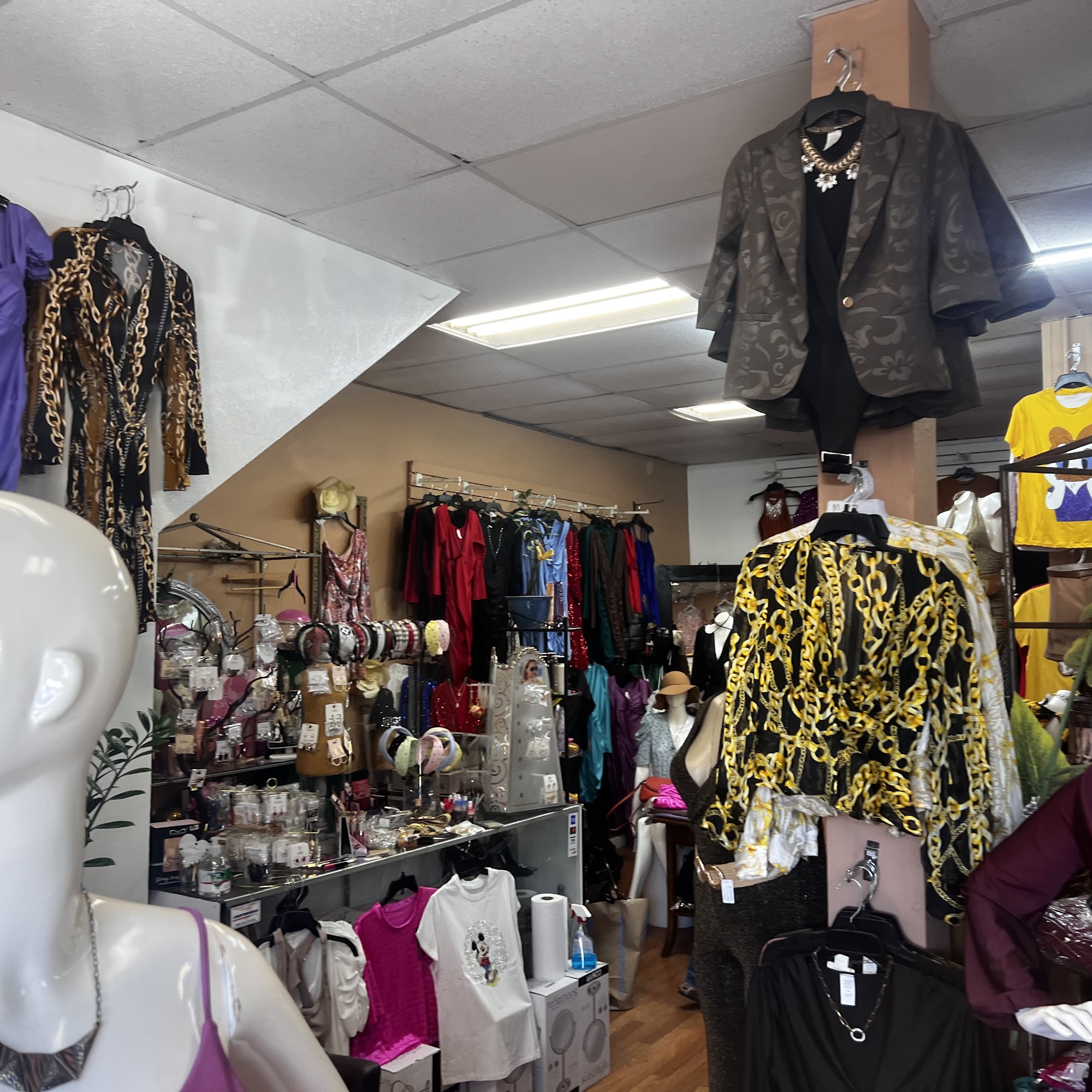 Jessica's Fashion Long Beach