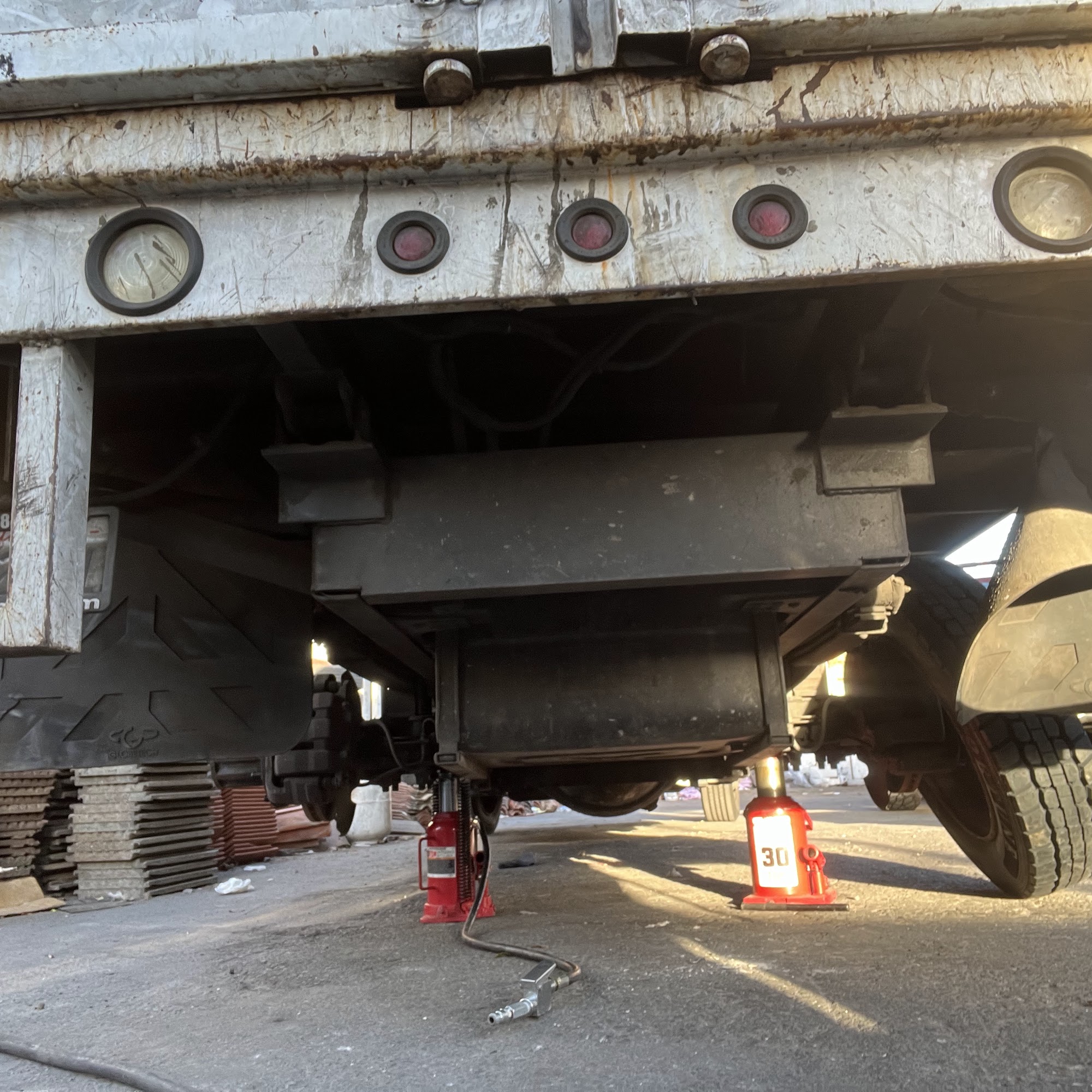 Bule's Tire Shop And Mobile Service Long Beach