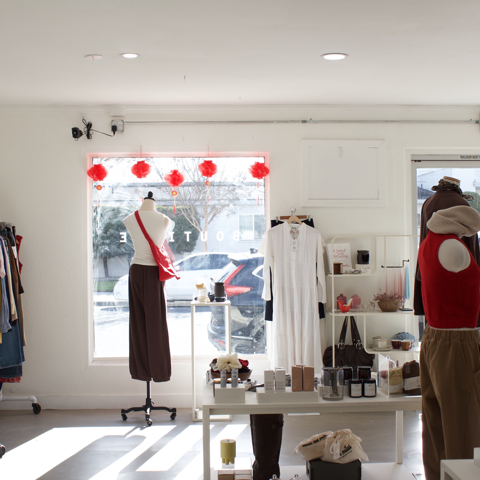 Skies For Miles Boutique | Norse Village Long Beach