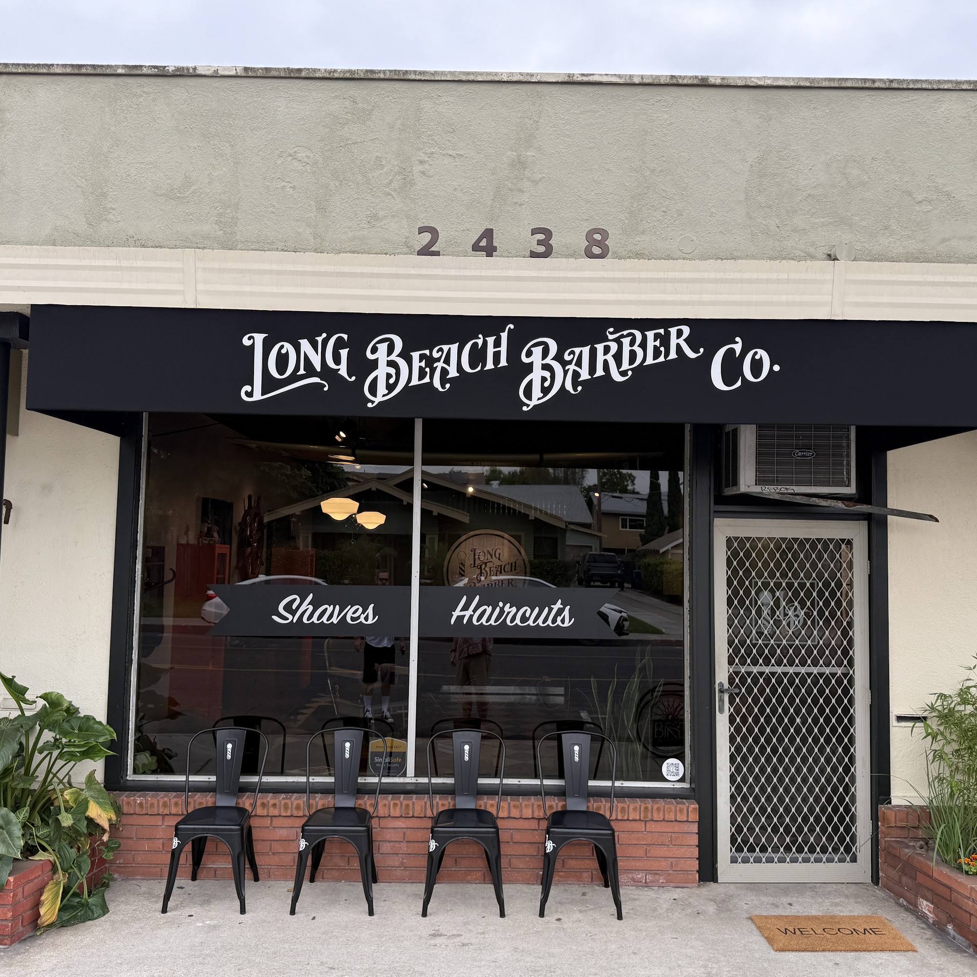 Long Beach Barber Company 2438 E 4th St, Long Beach California 90814