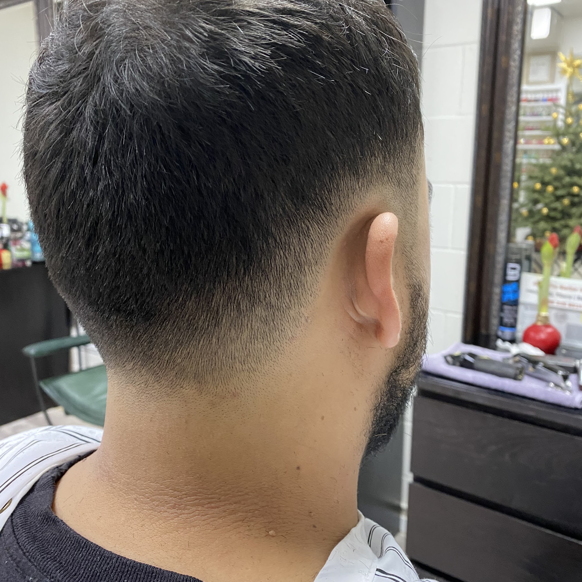 Andy Pro Barber 252 State St, Los Altos California 94022