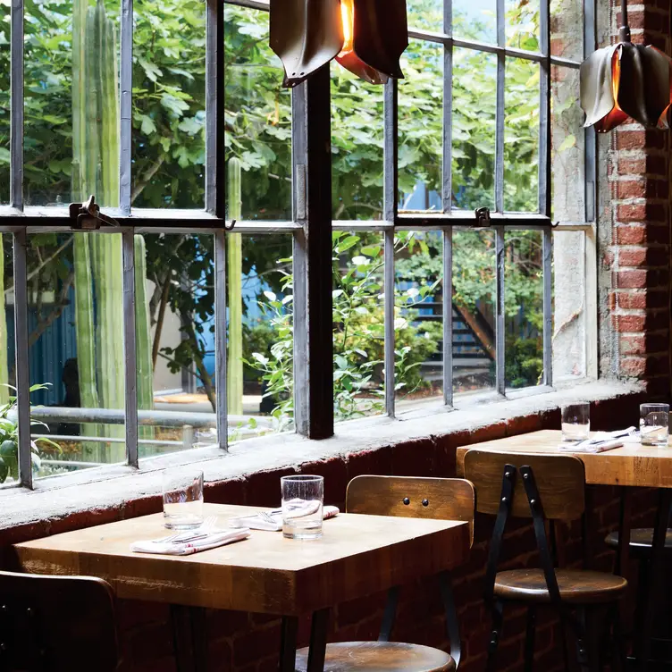 Photo credit: opentable