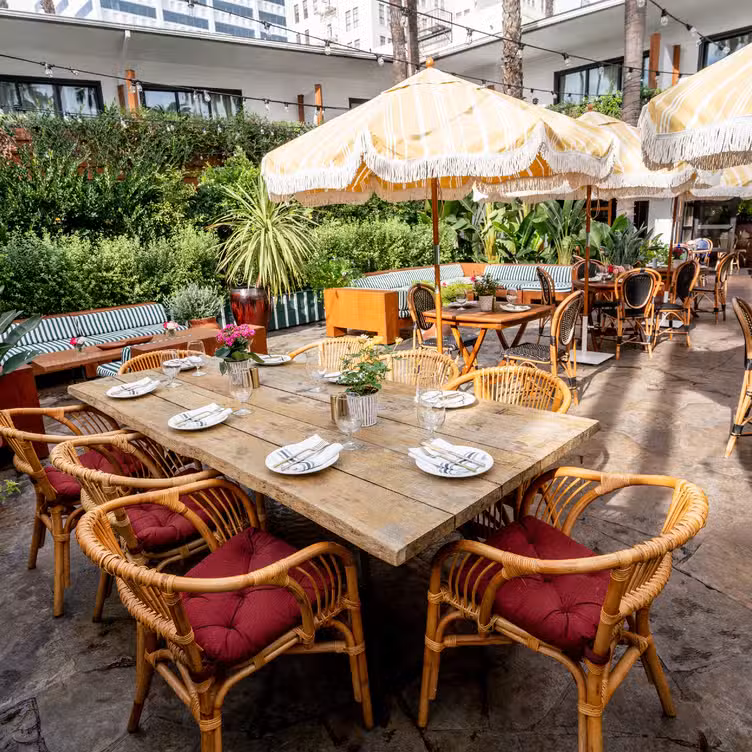Photo credit: opentable