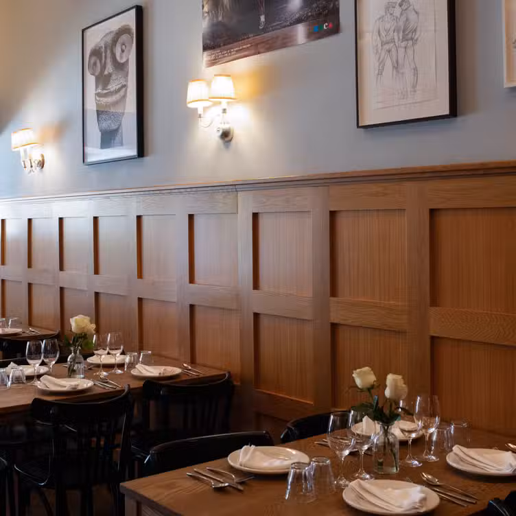Photo credit: opentable