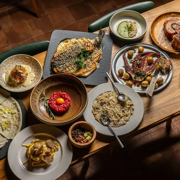Photo credit: opentable