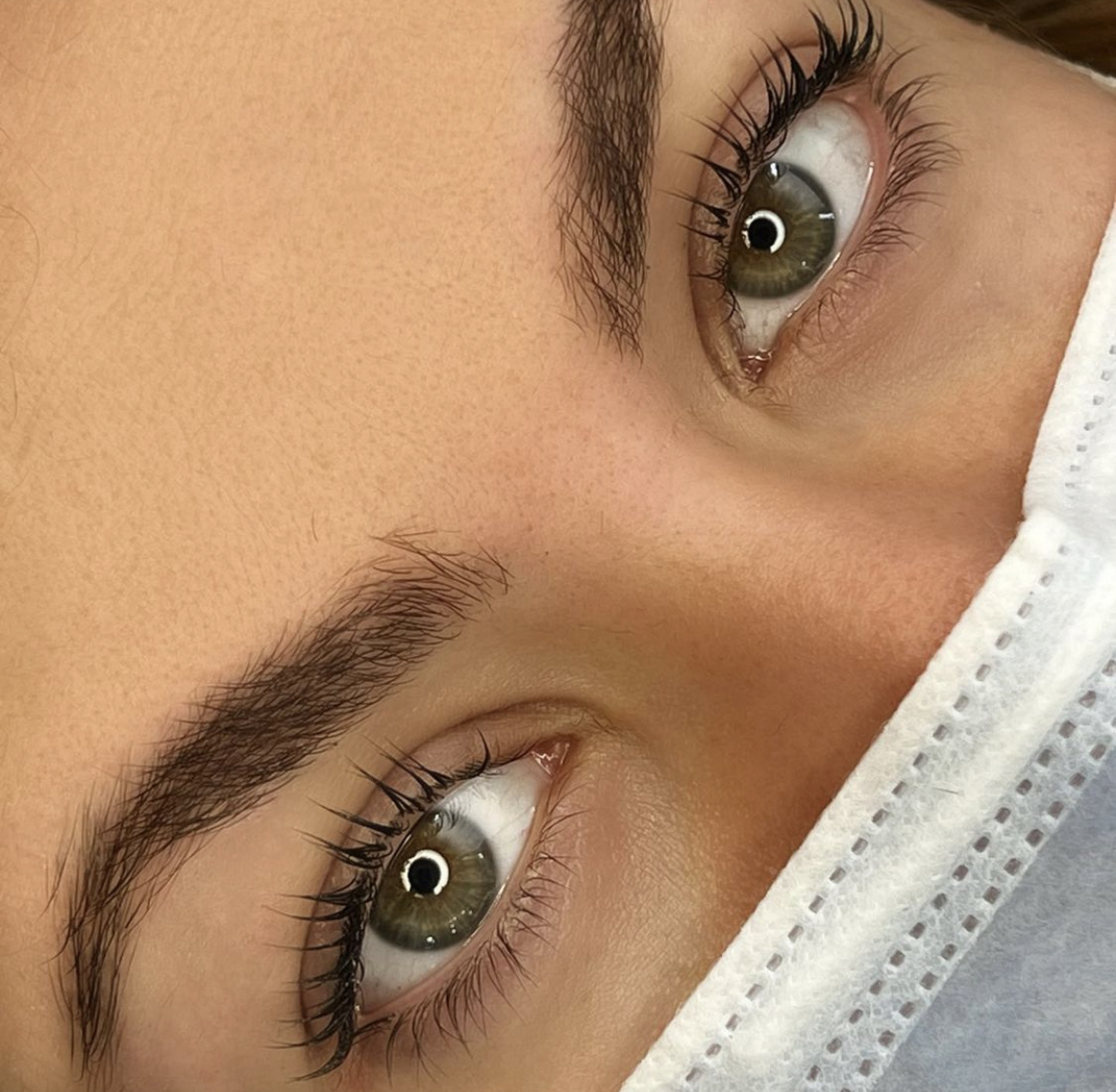 LE BRONZE BEAUTY BAR