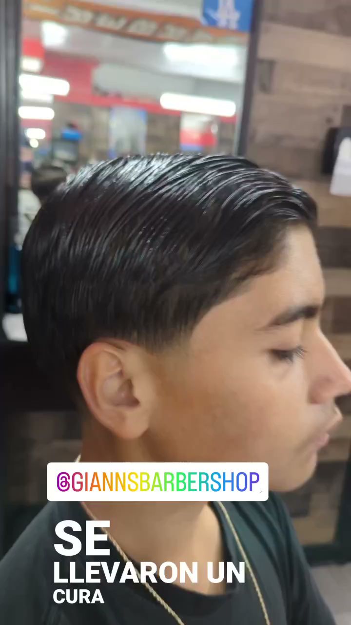 Robert's Hair Salon