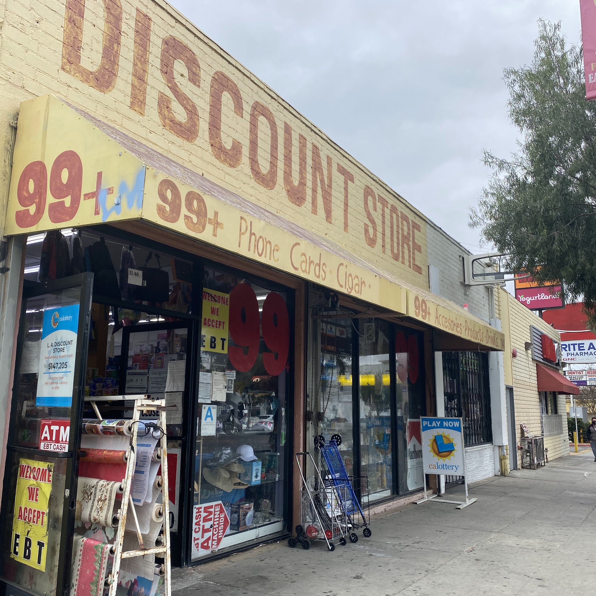 L A Discount Store Los Angeles
