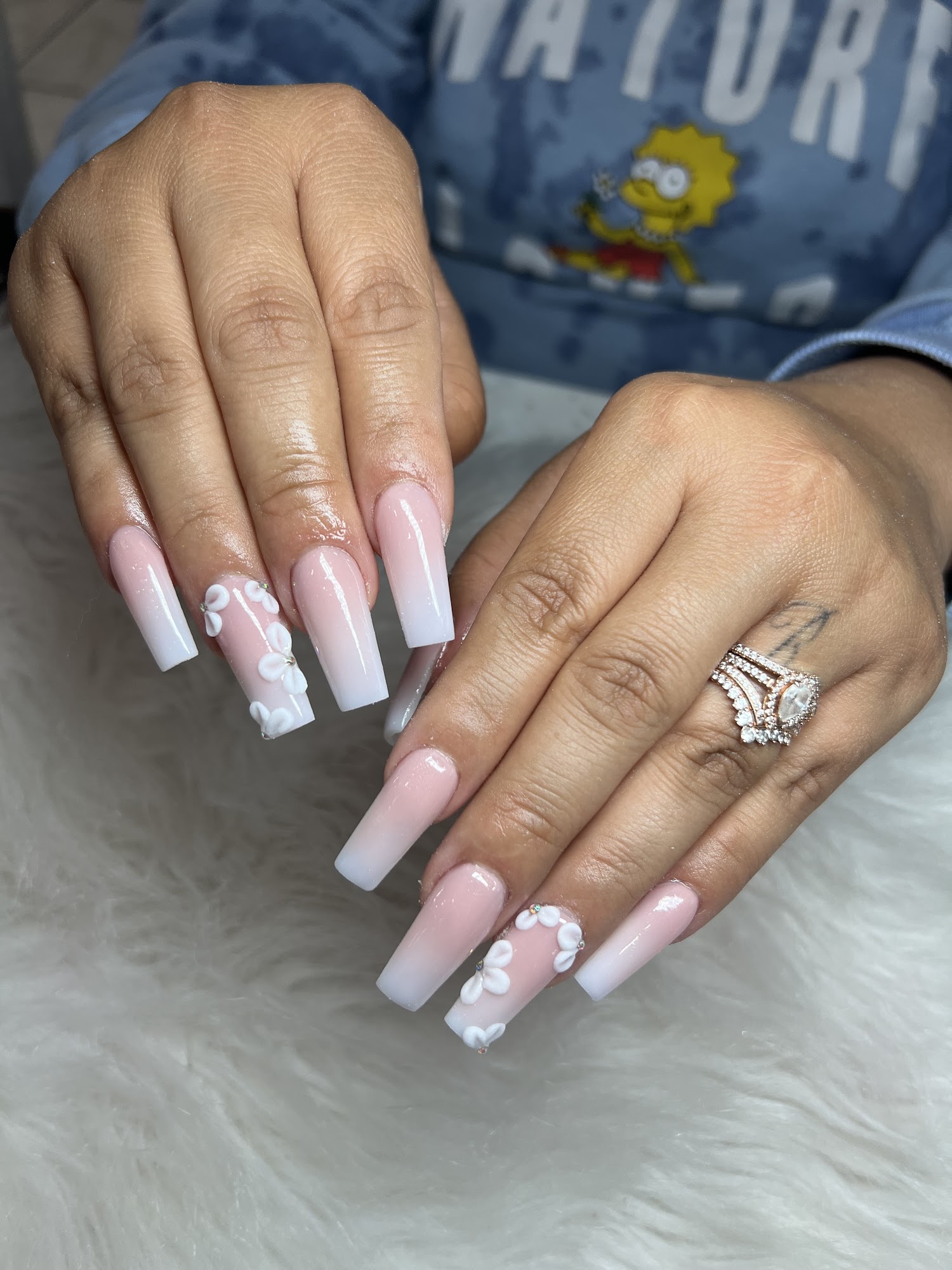 V Nails&spa 1989 E Pacheco Blvd, Los Banos California 93635