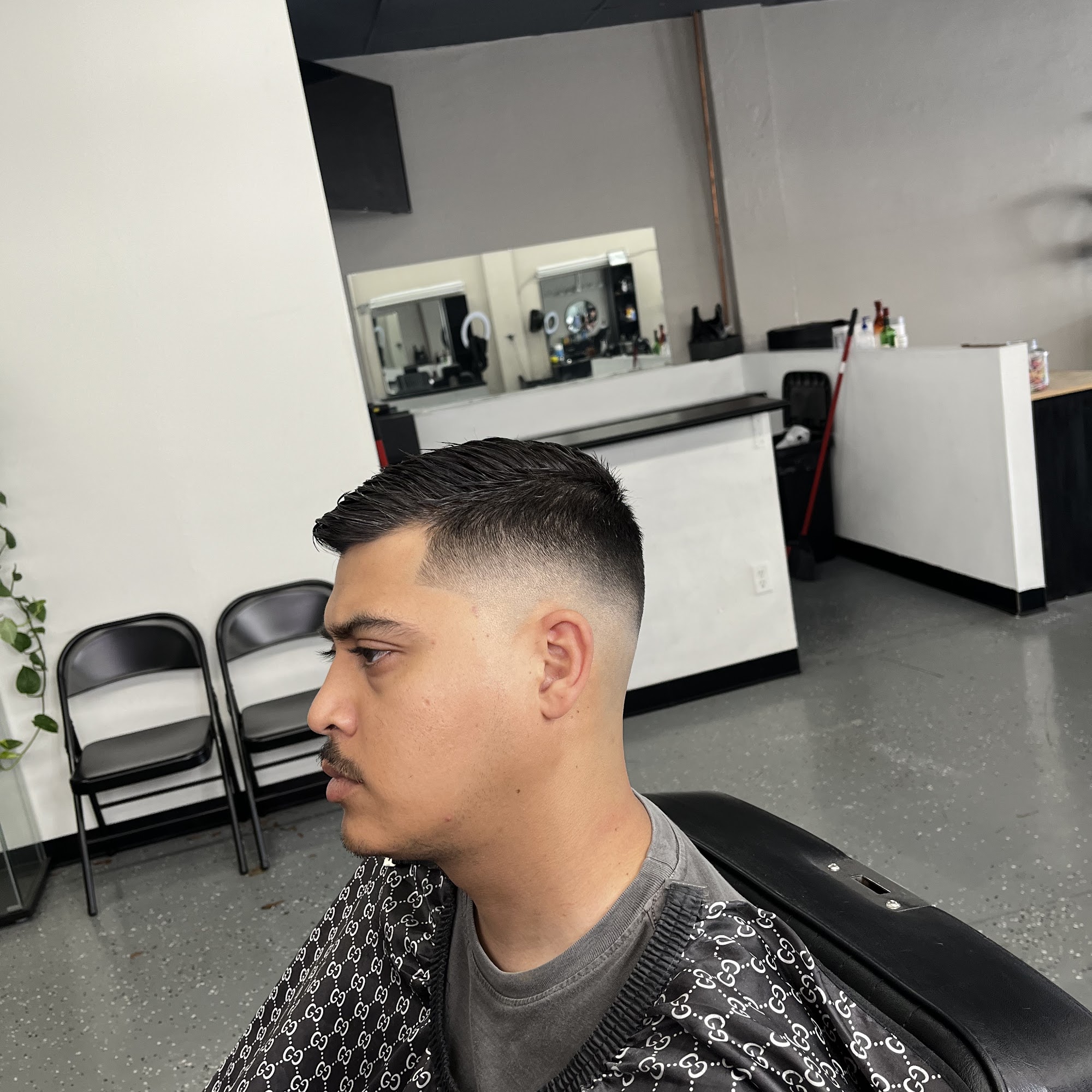 Gared the barber 521 I St, Los Banos California 93635
