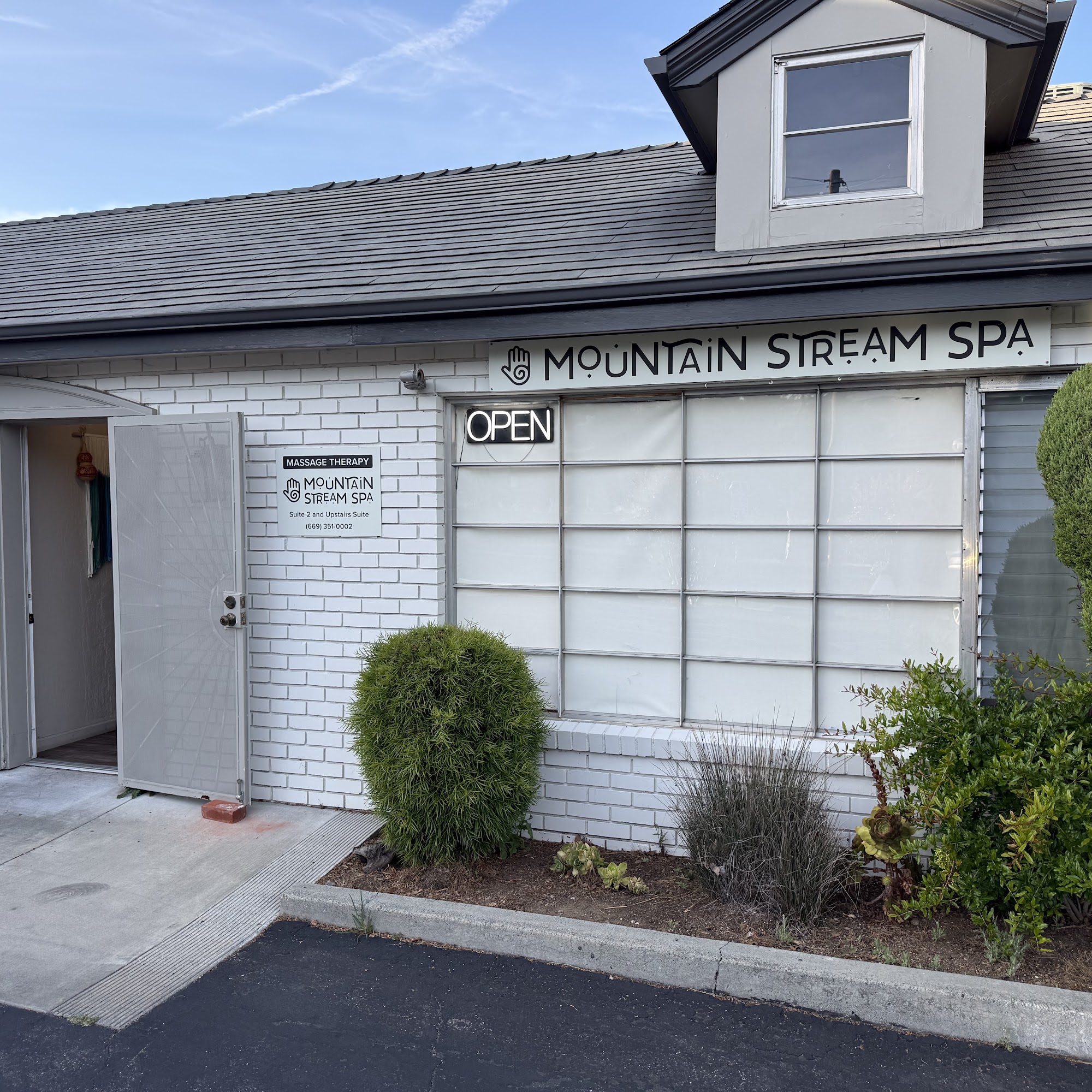Mountain Stream Spa 501 N Santa Cruz Ave #2, Los Gatos California 95030