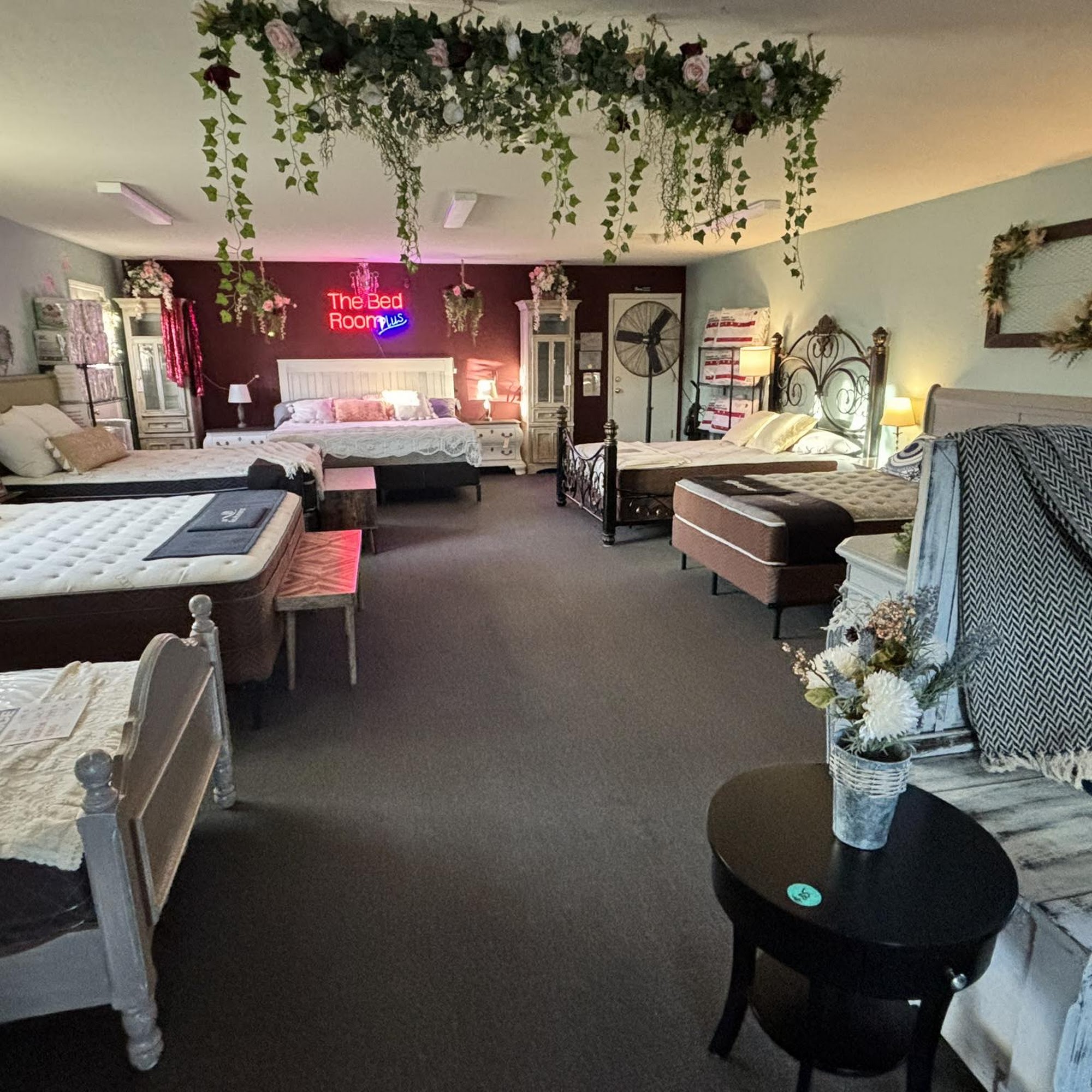 The Bed Room Plus 36961 Ave 12, Madera California 93636