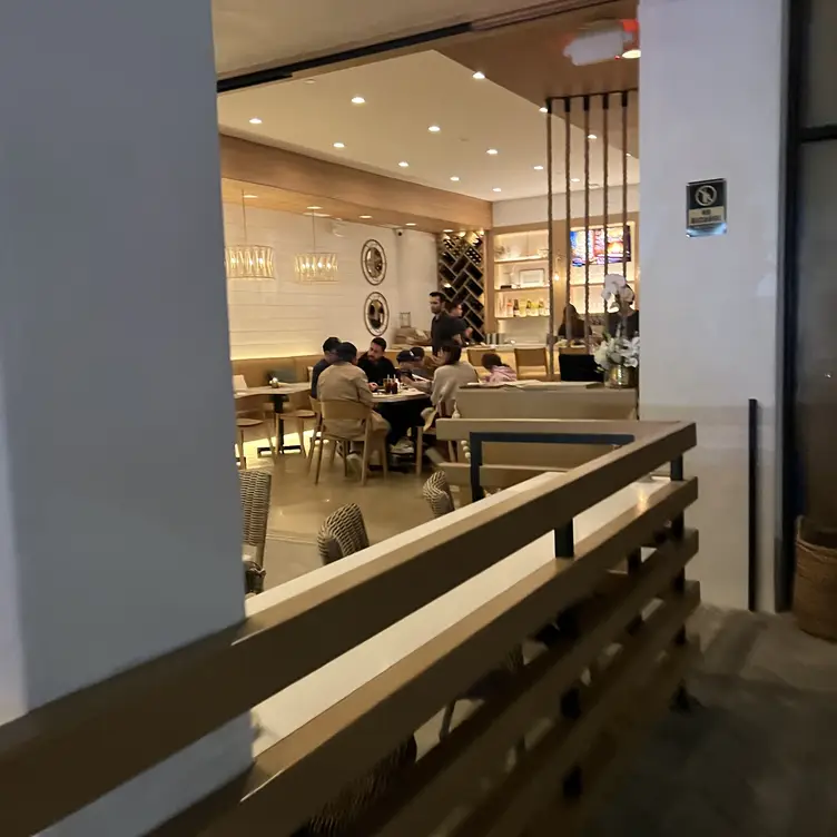 Photo credit: opentable