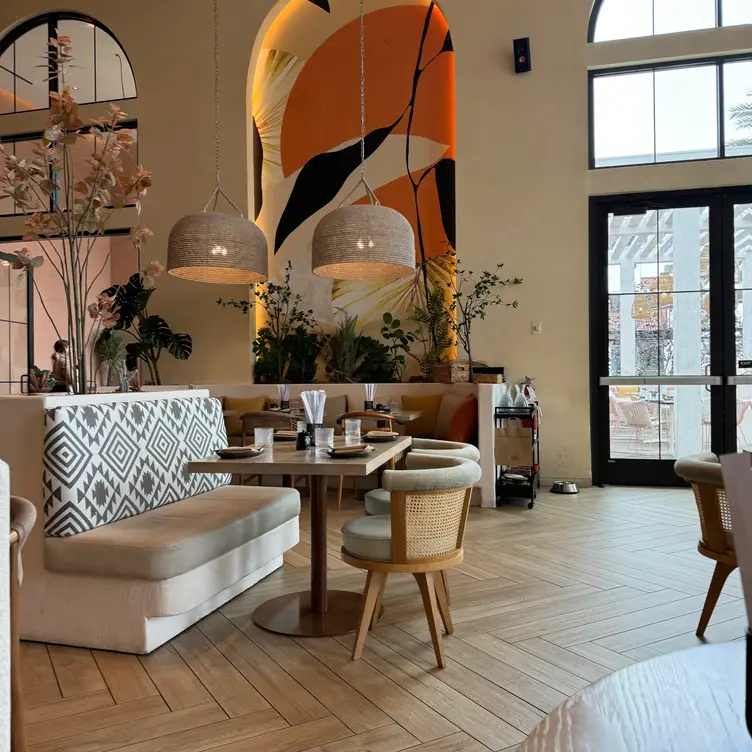 Photo credit: opentable