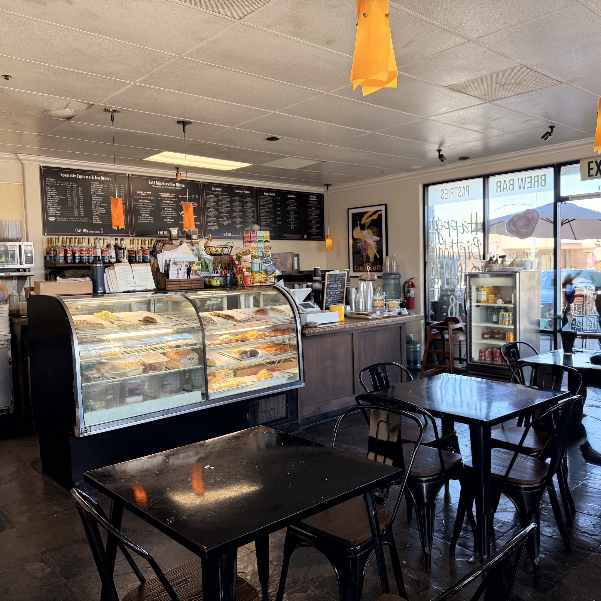 Café Mia Brew Bar & Bistro Marina