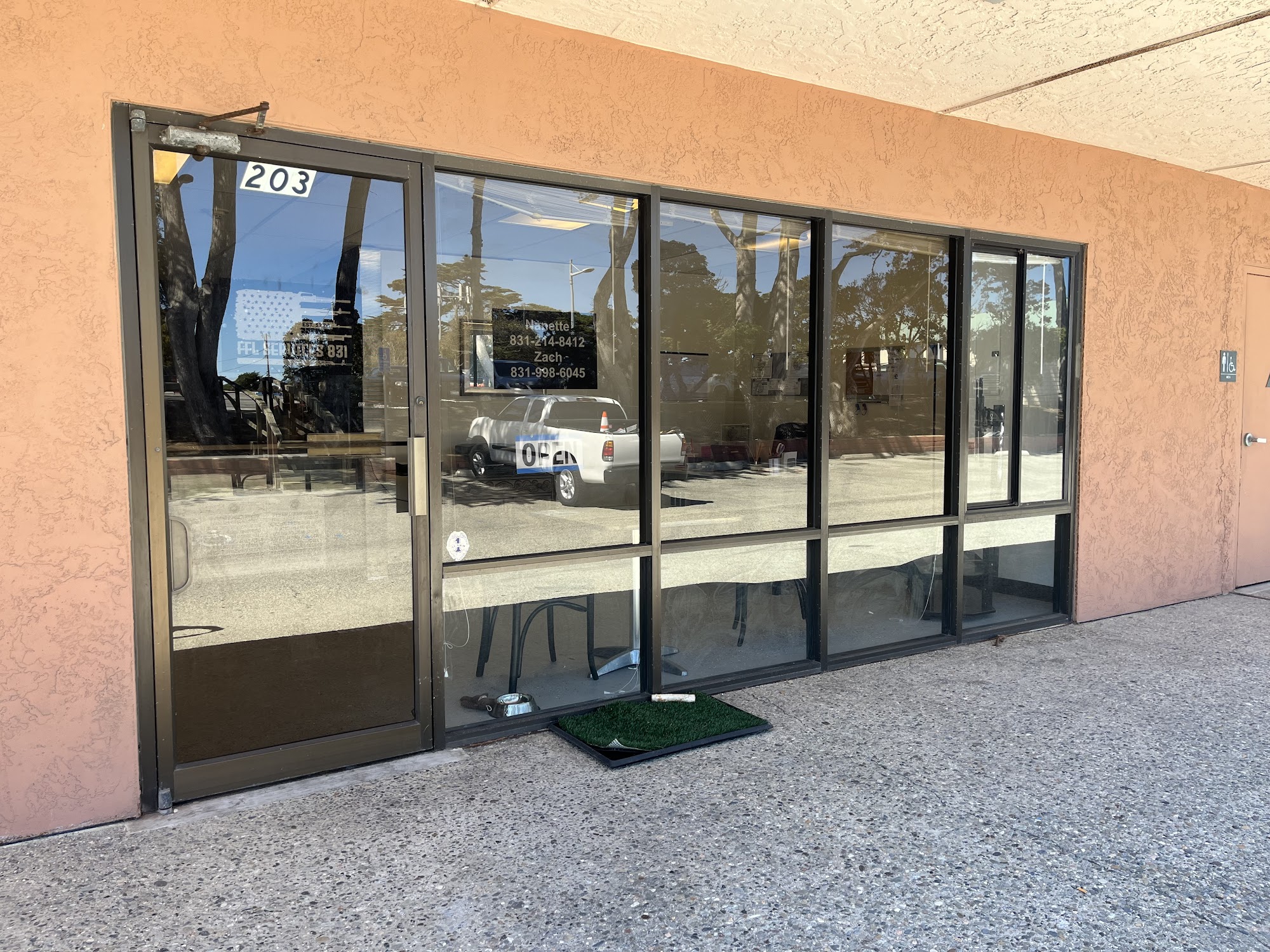 FFL Services 831 Marina