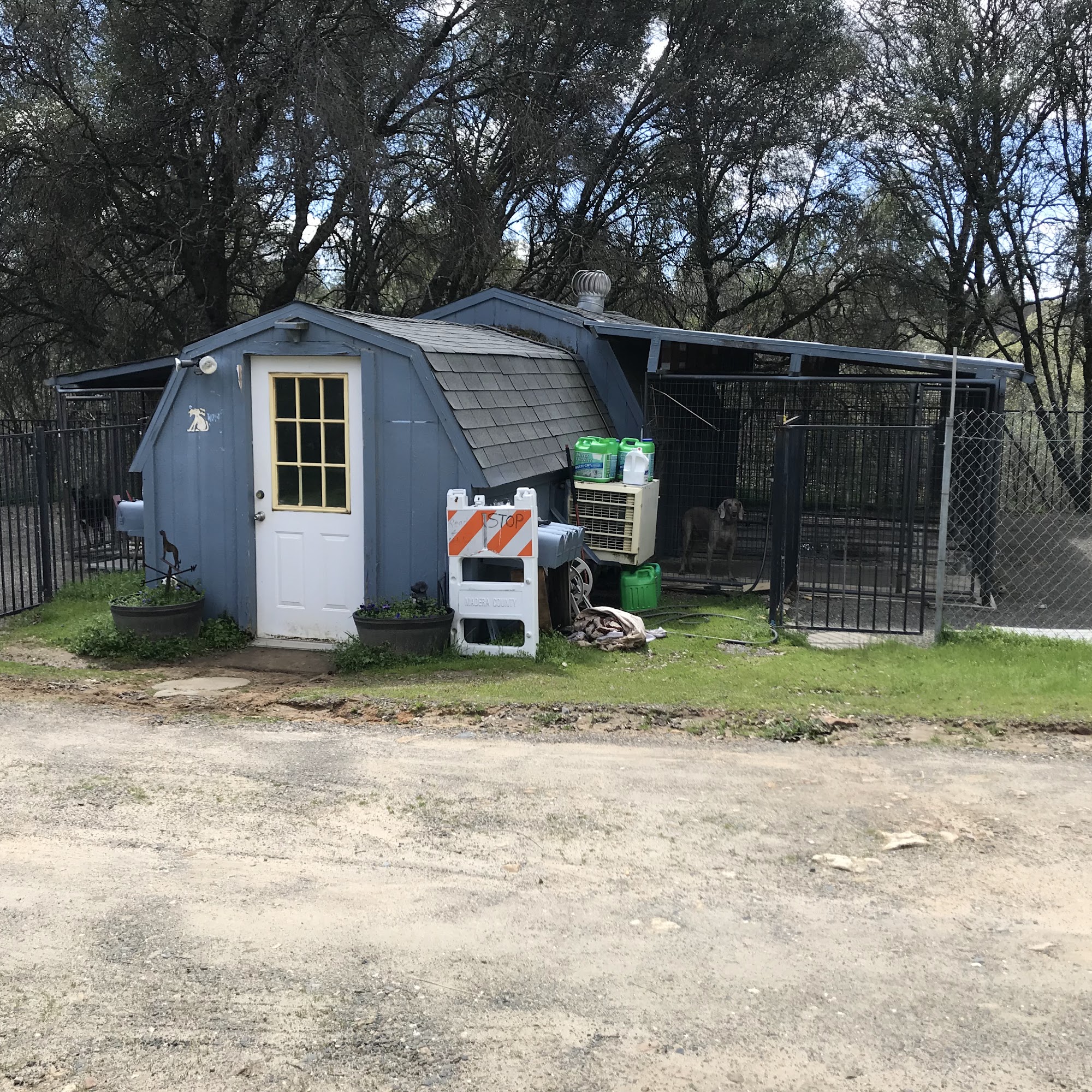 Animal Care Center Mariposa