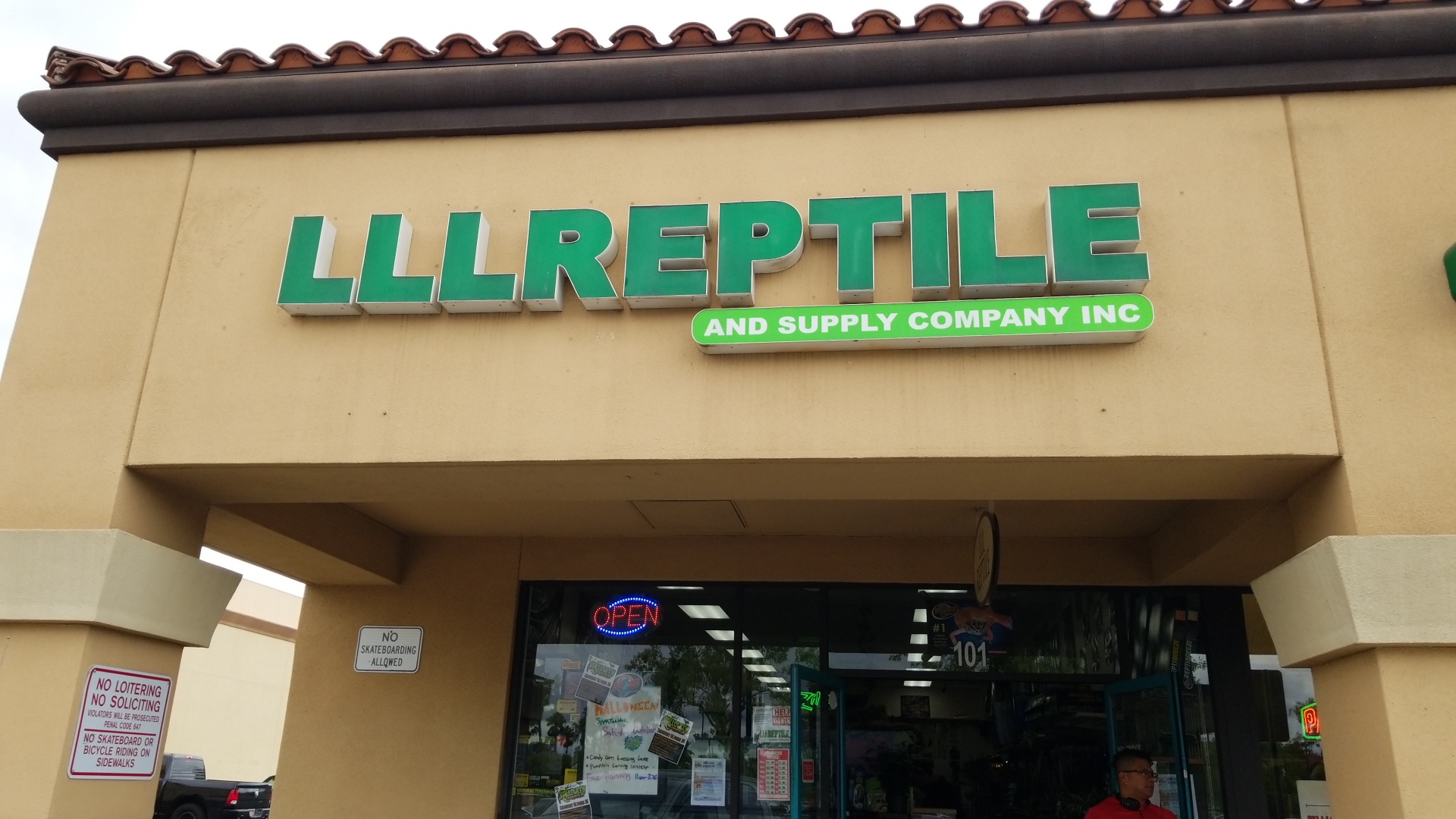 LLLReptile & Supply Menifee Menifee