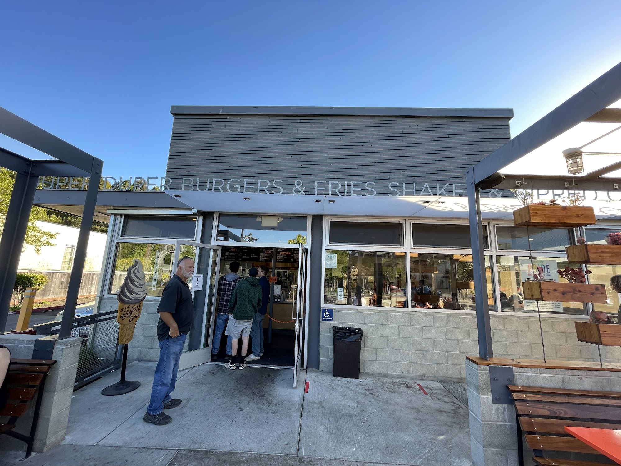 Super Duper Burgers Mill Valley