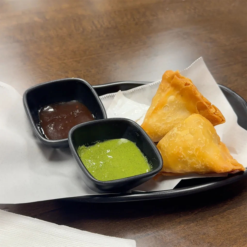 Naans & Curries Menu
