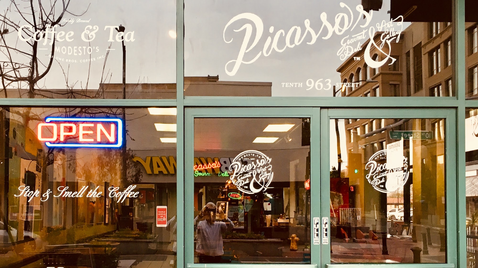 Picasso's Gourmet Deli Modesto