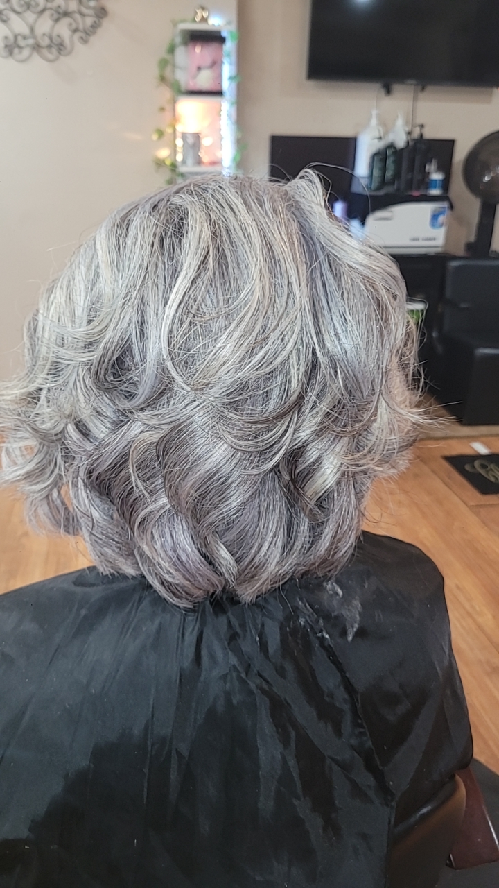 Precision Cutz & Color