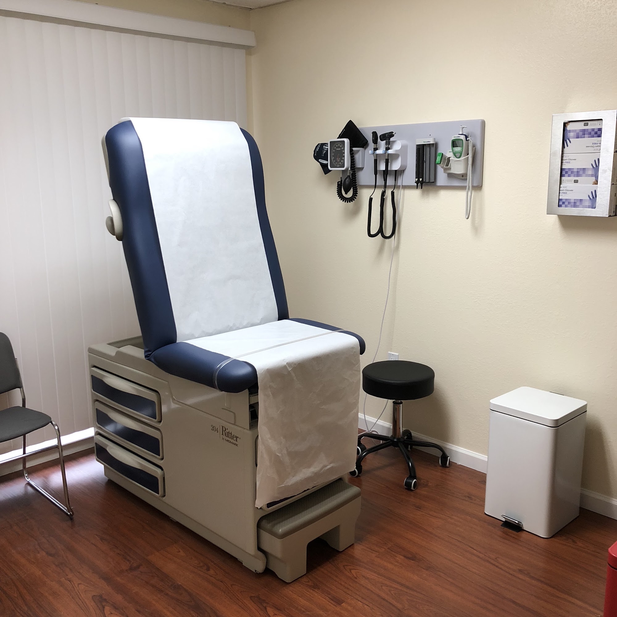 209 Urgent Care 1908 Coffee Rd #3, Modesto California 95355