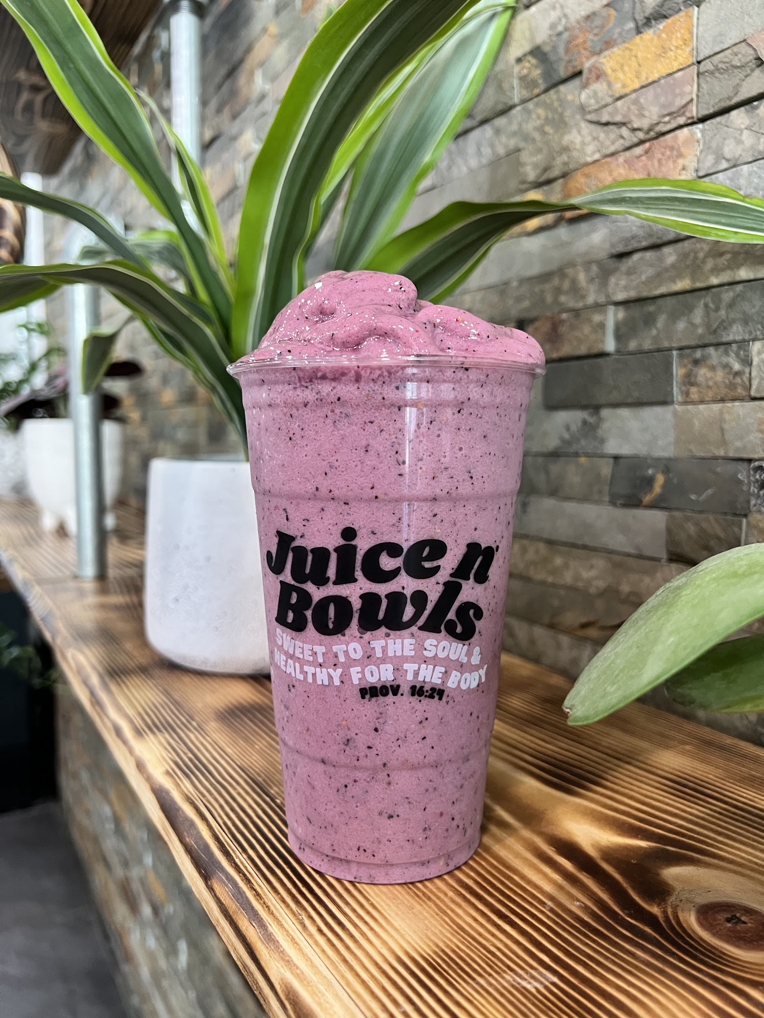 Juice n' Bowls Menu