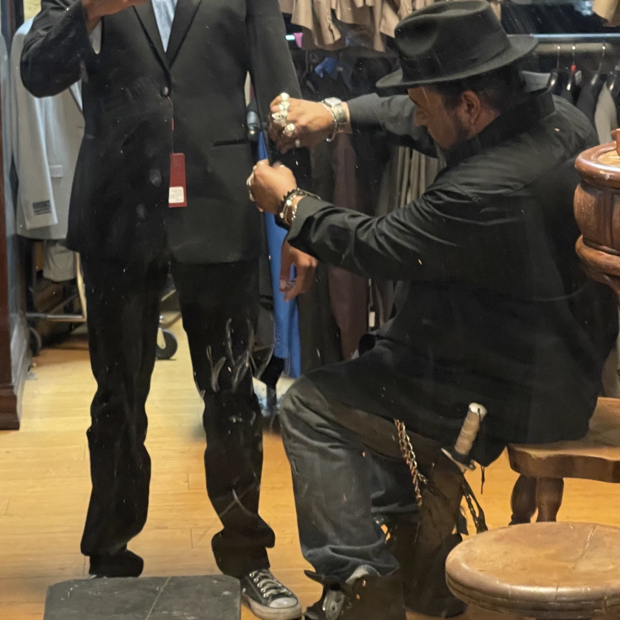 Downtown Suits Direct Montebello